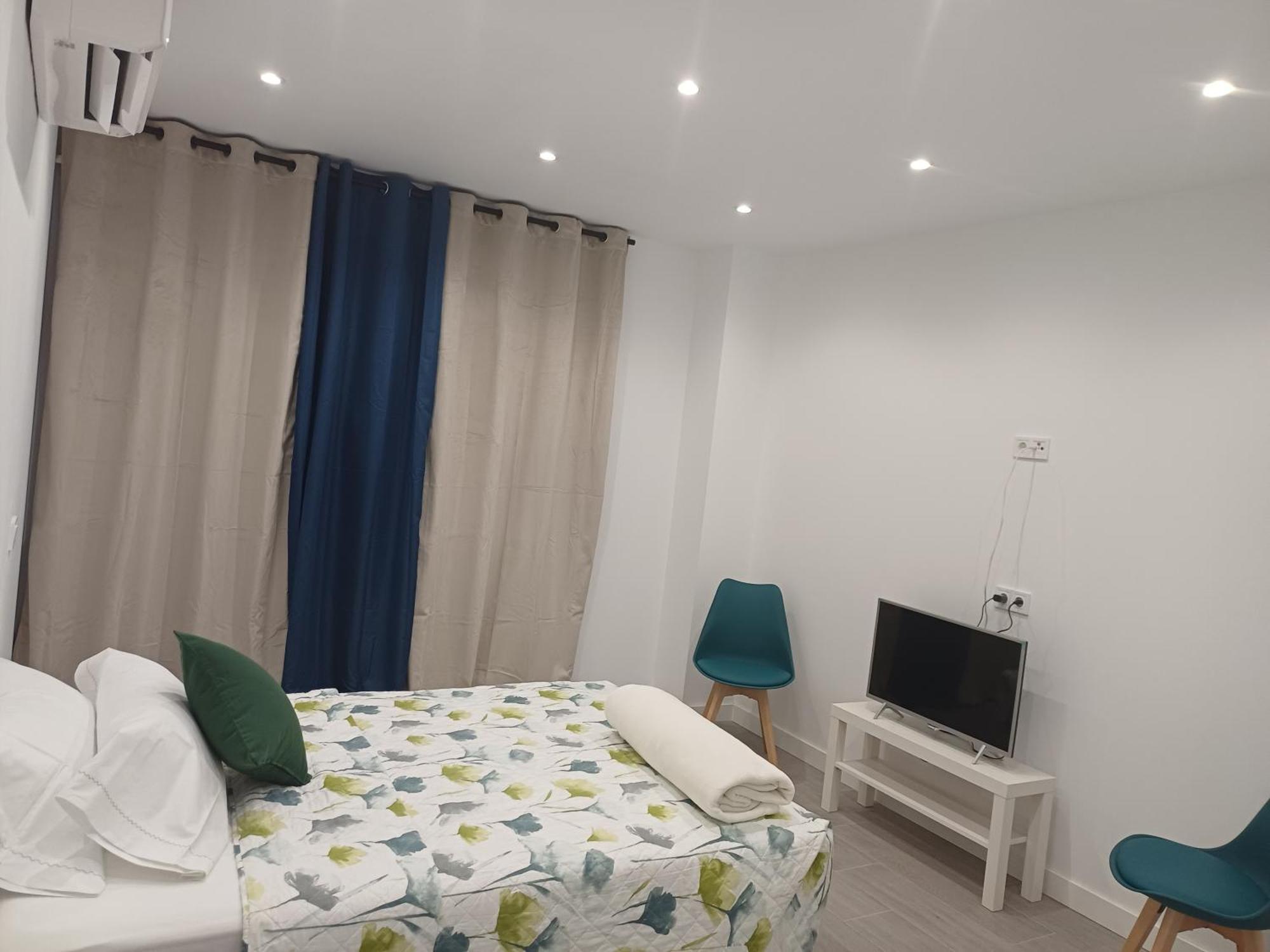 Estudios Nuevos Madrid Centro Εξωτερικό φωτογραφία
