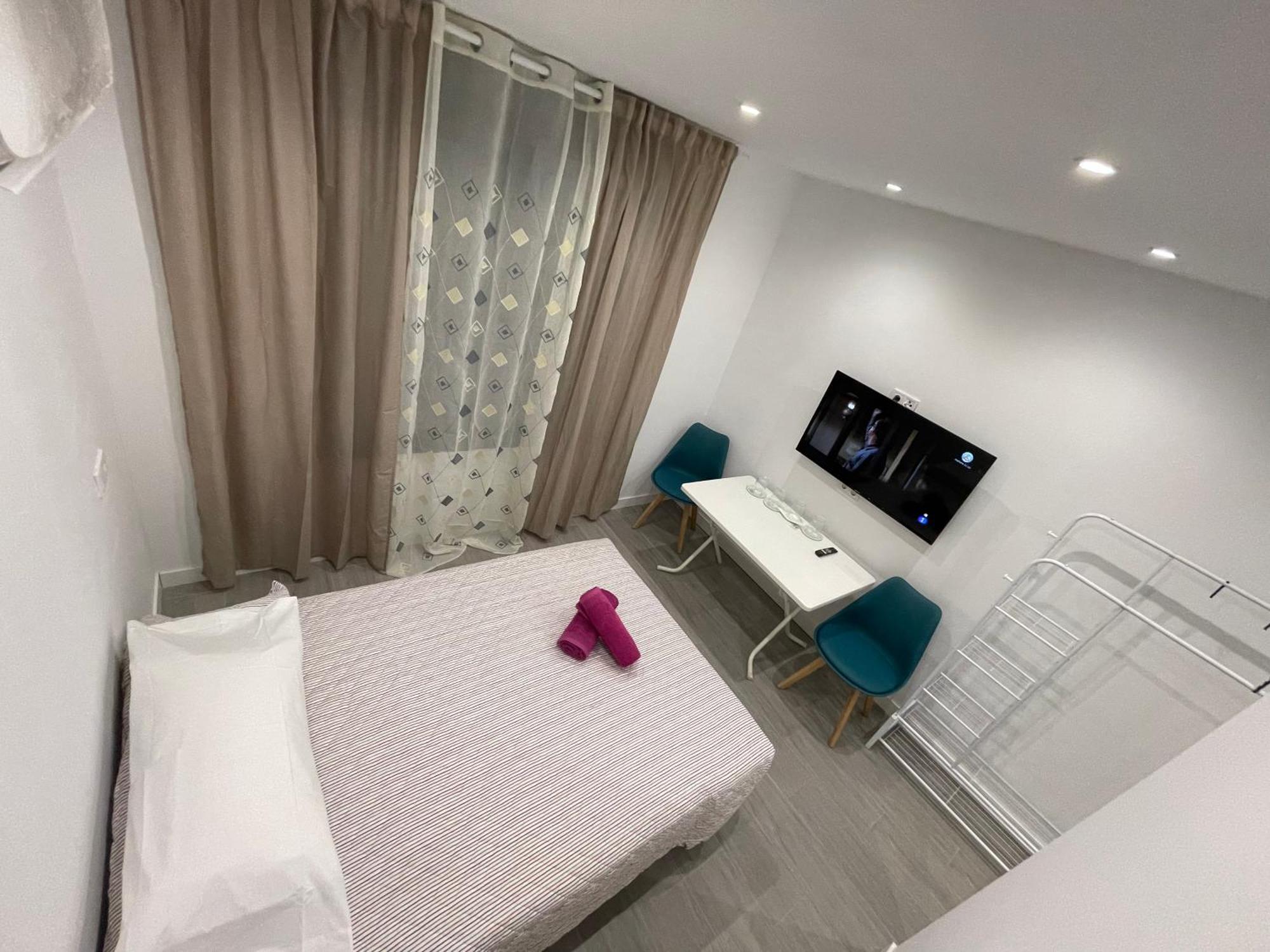 Estudios Nuevos Madrid Centro Εξωτερικό φωτογραφία